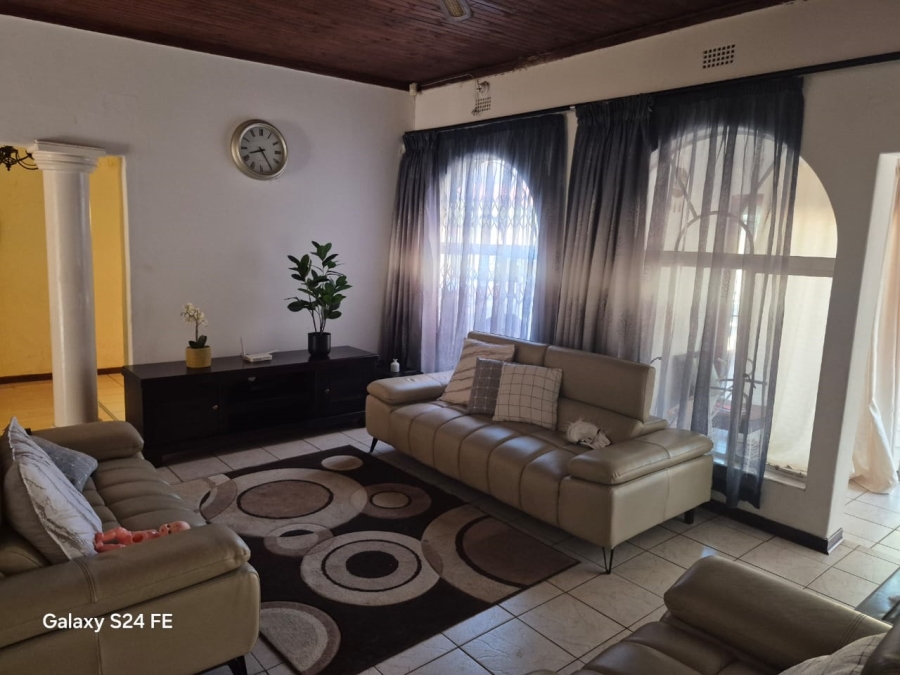 4 Bedroom Property for Sale in Protea Park North West